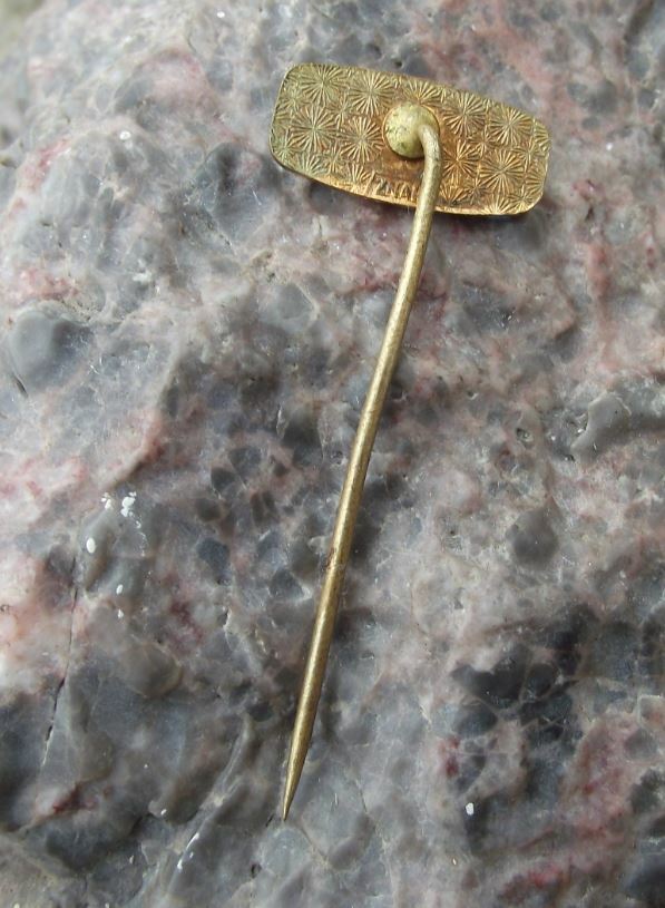 Vintage Let Aircraft Industries Czechoslovakia Aviation Plane Factory Pin Badge - Badgecrazy