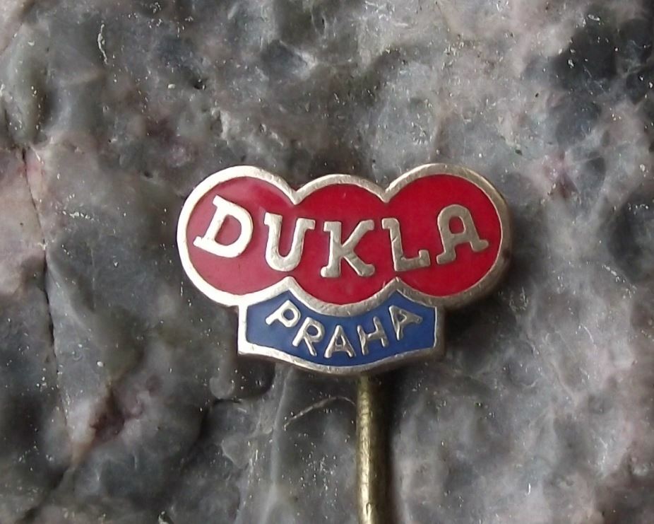 Antique Dukla Prague Praha FC Army Football Soccer Club Czechoslovakia Pin Badge - Badgecrazy