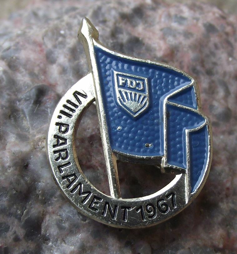 1967 FDJ Freie Deutsche Jugend East Germany Youth Parliament DDR Pin Badge - Badgecrazy