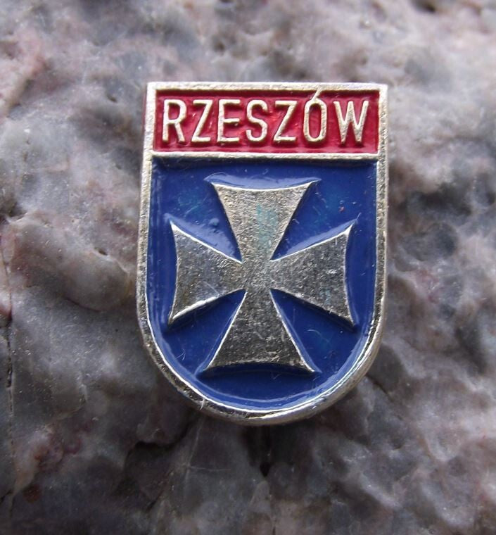 Vintage Rzeszow Heraldic Poland Georgian Cross Coat of Arms Pin Badge - Badgecrazy