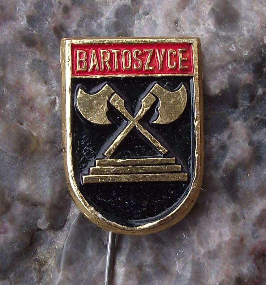 Vintage Bartoszyce Polish City Poland Heraldic Crest Coat of Arms Pin Badge - Badgecrazy