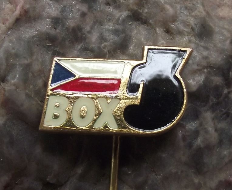 Official Czechoslovakia Czech Boxing Association National Flag Glove Pin Badge - Badgecrazy