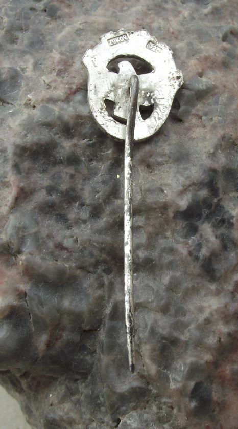 Antique Worthy Blood Donor Czechoslovakia Award White Dove Red Cross Pin Badge - Badgecrazy