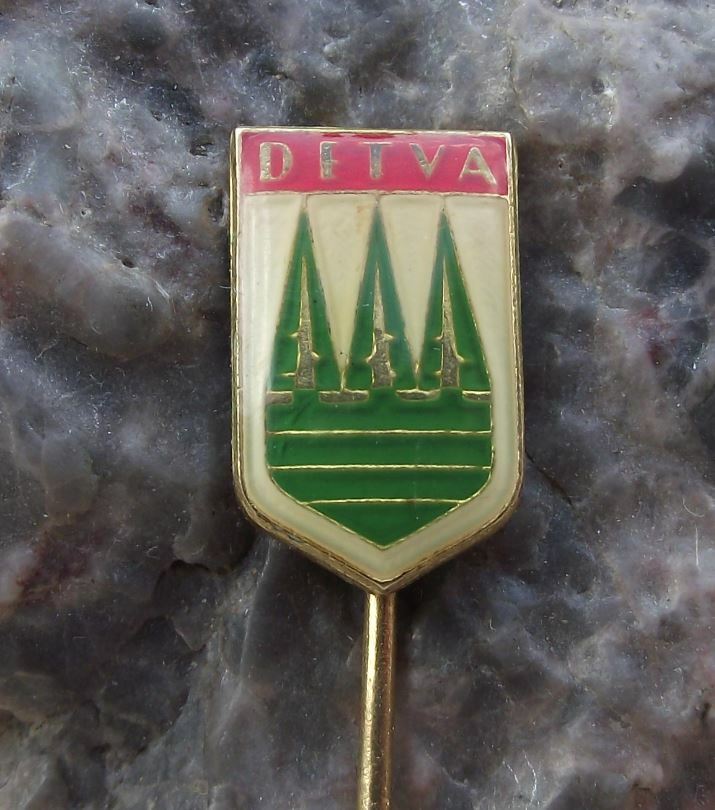 Antique Detva Village Czechoslovakia Coat of Arms Heraldic Crest Pin Badge - Badgecrazy