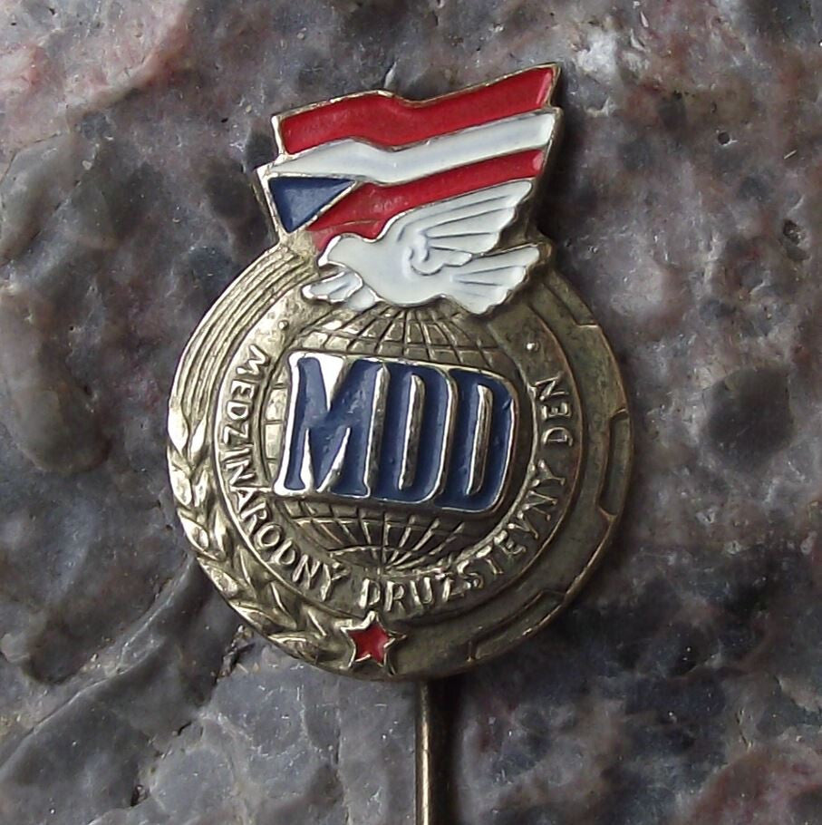 Vintage International Trade Union Day MDD National Celebration Dove Pin Badge - Badgecrazy