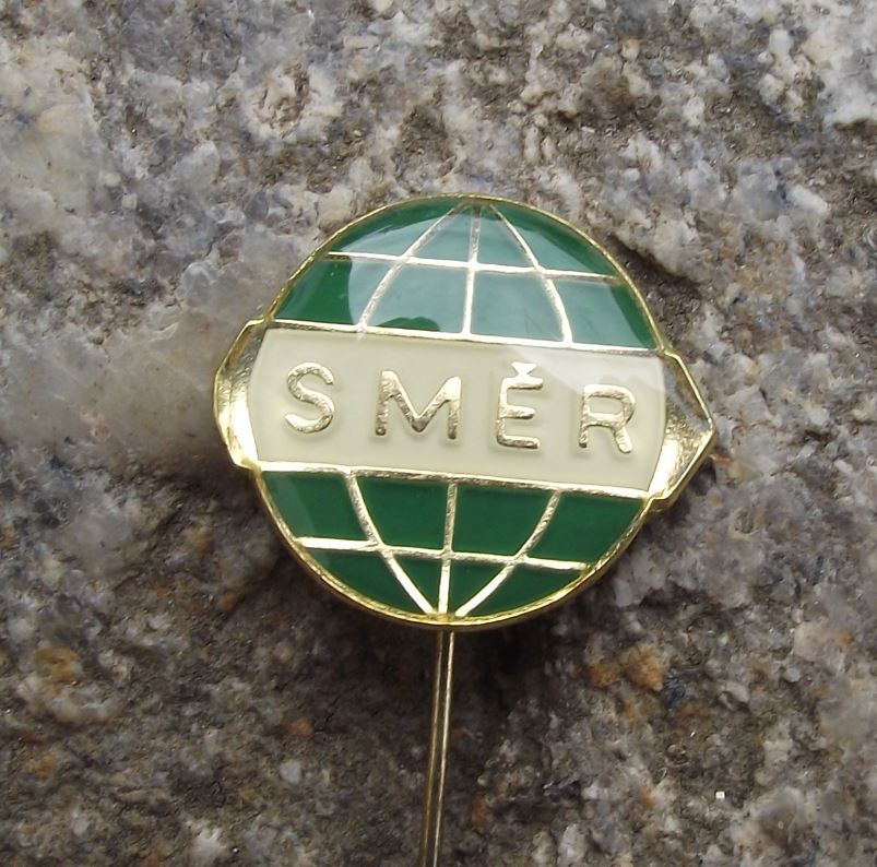 Smer Plastic Military Scale Models & Toy Maker Globe Logo Advertising Pin Badge - Badgecrazy