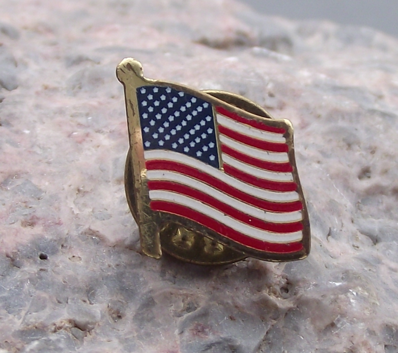 Small USA American Stars and Stripes National Flag Patriotic Lapel Pin Badge - Badgecrazy