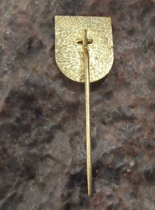 Modra Grapes & Striped Shield Official Czechoslovak Town Heraldic Pin Badge - Badgecrazy