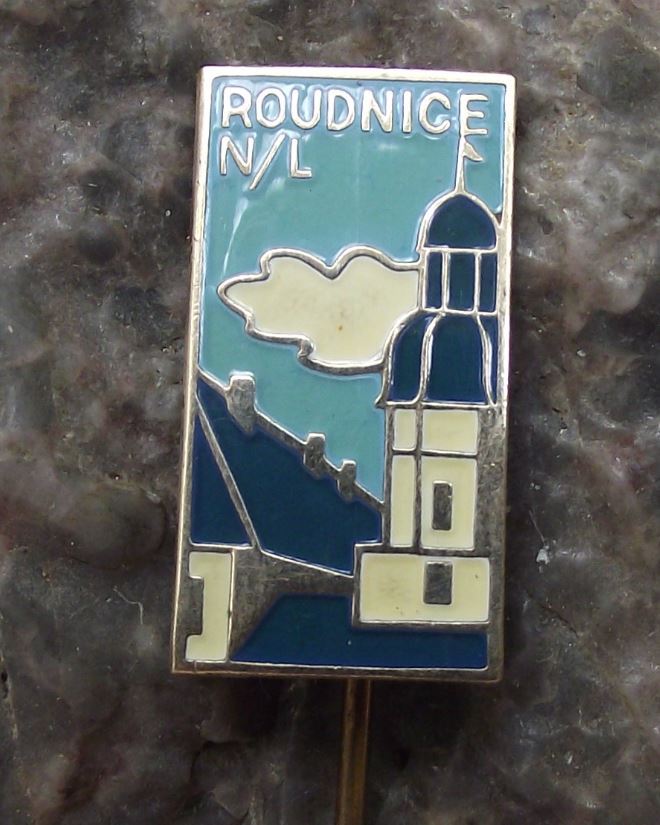 Antique Roudnice nad Labem Raudnitz Elbe Tourist Castle Souvenier Pin Badge - Badgecrazy
