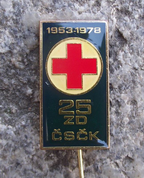 1978 Czech Red Cross Association 25th Anniversary First Aid Medical Pin Badge - Badgecrazy