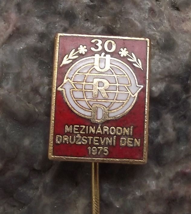 1975 URD Trade Union International National Workers Party Conference Pin Badge - Badgecrazy