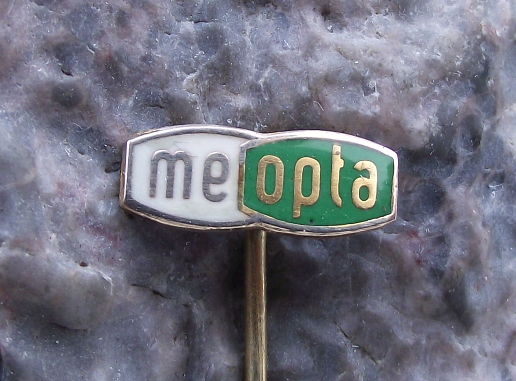 Vintage Meopta Czech Stereo TLR & Spy Camera Company Advertising Logo Pin Badge - Badgecrazy