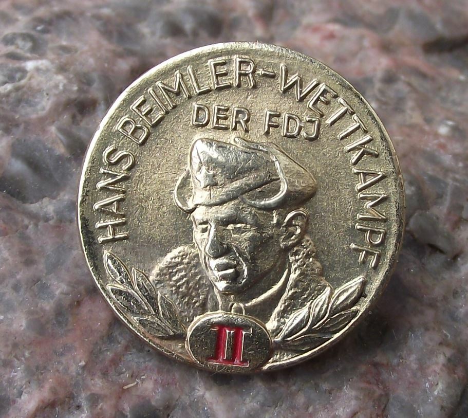 FDJ Freie Deutsche Jugend Hans Beimler DDR Germany Youth Award Grade 2 Pin Badge - Badgecrazy