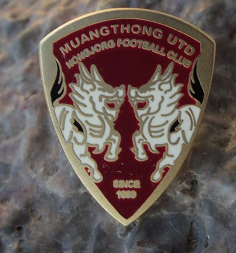 Rare Muangthong United Football Club Thai Thailand Soccer Tie Pin Badge - Badgecrazy