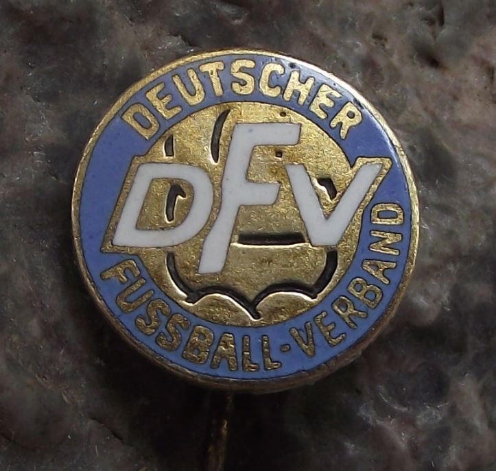 DFV Deutscher Fussball Verband East German Football Association Soccer Pin Badge - Badgecrazy