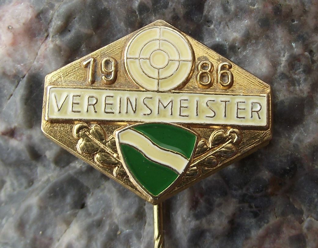 1986 Rheinland Shooting German Defence Association Club Champion Award Pin Badge - Badgecrazy