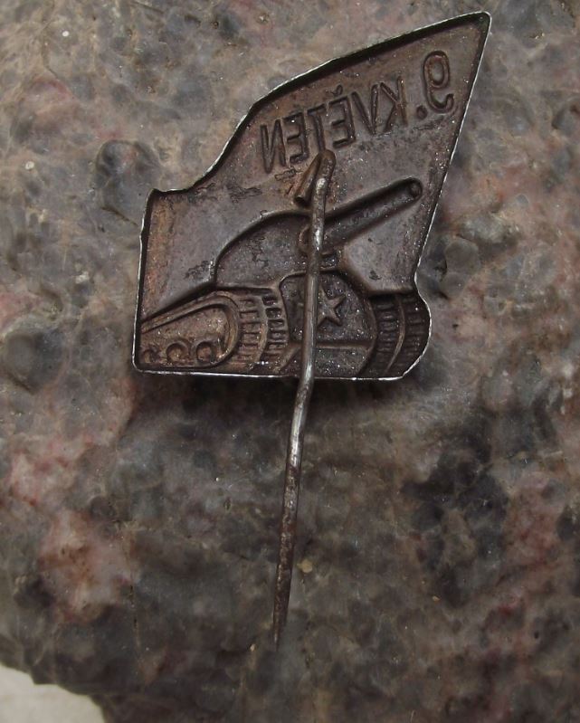 Antique 1950's Czechoslovakia Liberation T34 T-34 Soviet Russian Tank Pin Badge - Badgecrazy