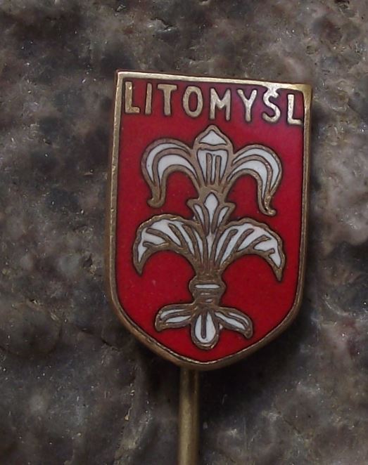 Litomysl Leitomischl Town Coat of Arms Fleur de Lis Heraldic Crest Pin Badge - Badgecrazy