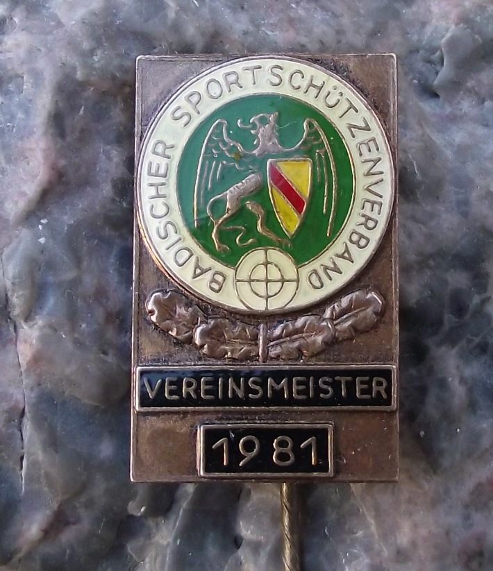 1981 Baden Shooting German Defence Association Club Champion Bronze Pin Badge - Badgecrazy