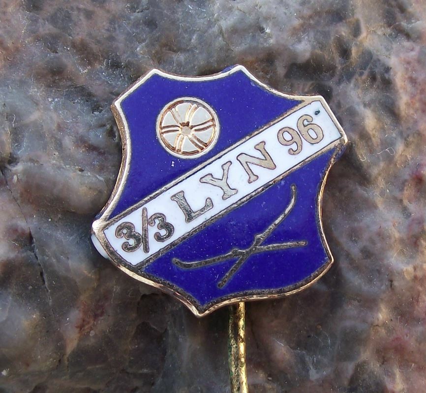Vintage Lyn 1896 Fotballklubb Football Soccer Club Norway Crest Logo Pin Badge - Badgecrazy