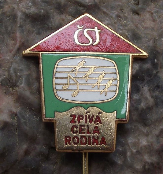CST Czech State Television Broadcasting Zpiva Cela Rodina Singing Pin Badge - Badgecrazy