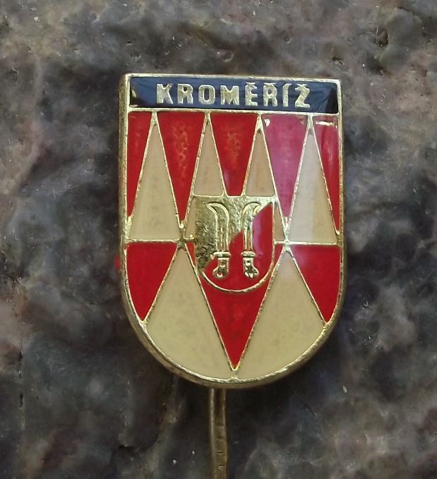Vintage Kromeriz Kremsier Billhook City Crest Coat of Arms Heraldic Pin Badge - Badgecrazy