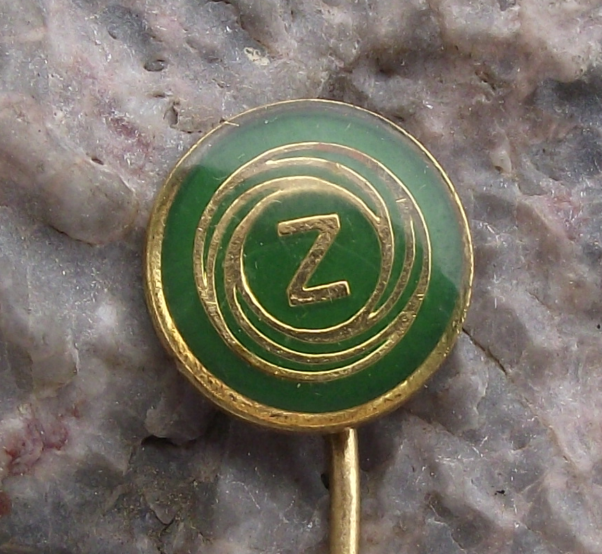 Vintage CZ Weapons Rifles Gun Pistol Factory Czechoslovakia Logo Green Pin Badge - Badgecrazy