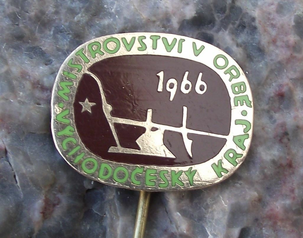 1966 Czechoslovakia Field Ploughing Plough Competition Regional Finals Pin Badge - Badgecrazy