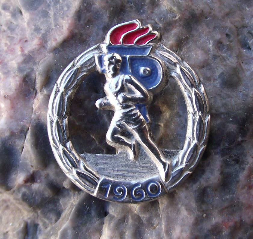 1960 Thalmann Pioneer Organisation Germany Youth Athletics Award DDR Pin Badge - Badgecrazy