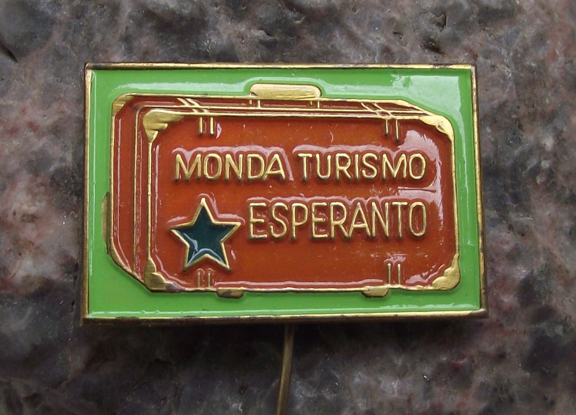Monda Turismo Polish Esperanto World Tourism Green Star Suitcase Bag Pin Badge - Badgecrazy