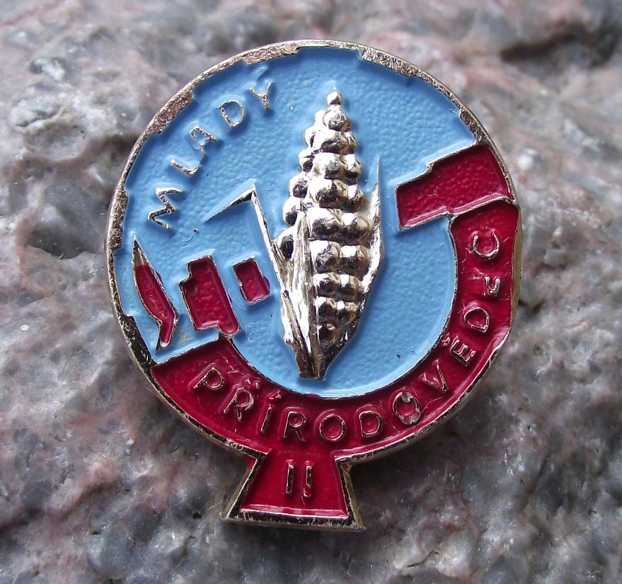 Young Naturalist Czechoslovakia Youth Pioneer Nature Award Stage 2 Pin Badge