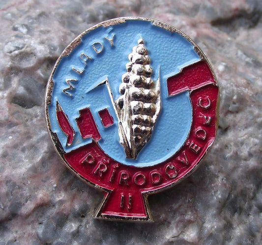 Young Naturalist Czechoslovakia Youth Pioneer Nature Award Stage 2 Pin Badge