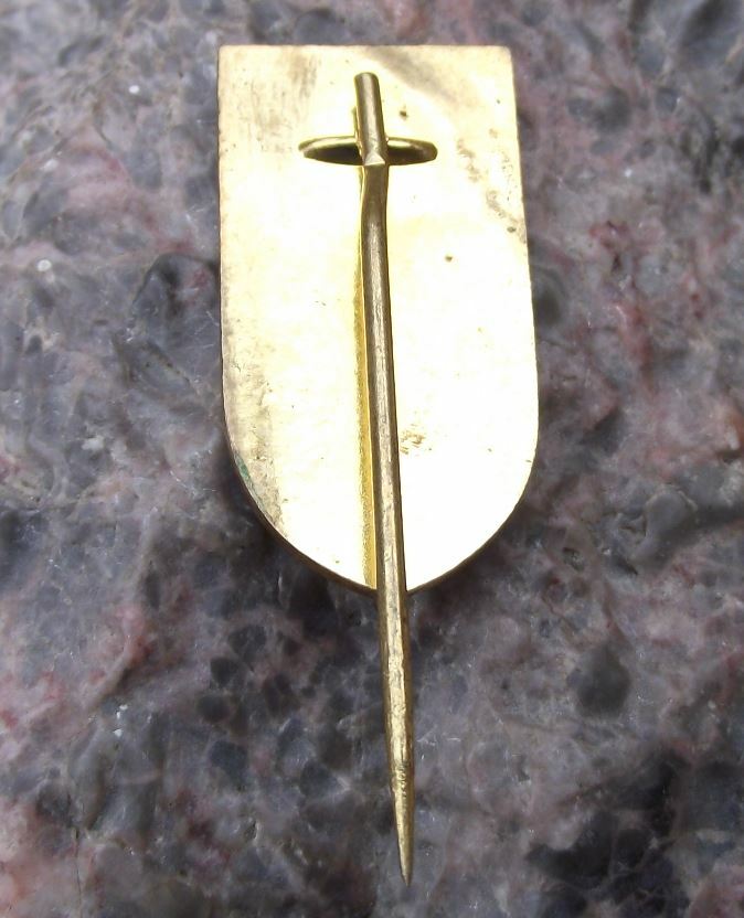 Vintage TJ BSS Brandys nad Labem 1901 Czechoslovakia Football Team Pin Badge - Badgecrazy