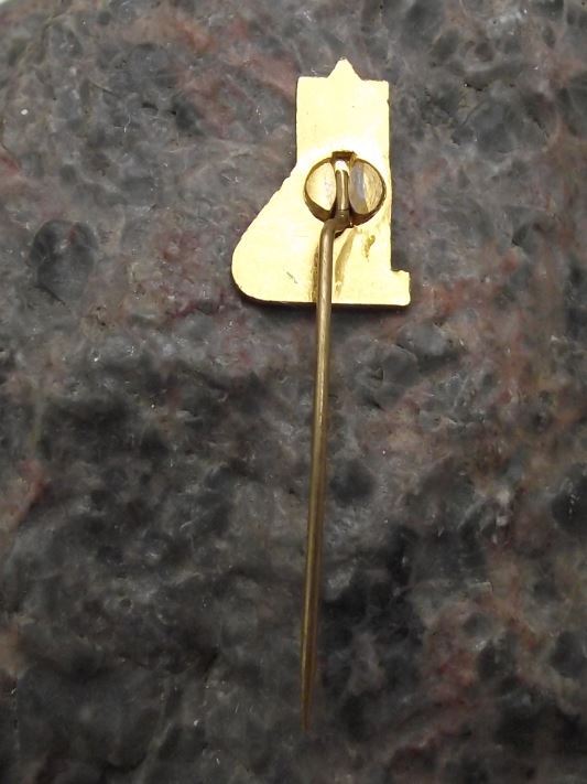 1963 National Czech Mining Miners Day Coal Mine Crossed Hammers Shaft Pin Badge - Badgecrazy
