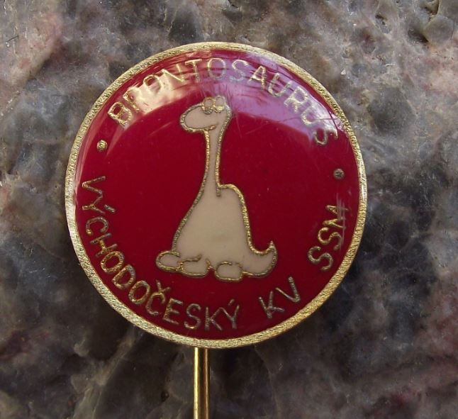 Brontosaurus Dinosaur Youth Organisation SSM of Czechoslovakia Members Pin Badge - Badgecrazy