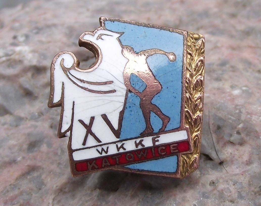 1964 FC WKKF Katowice Football Club Poland 15th Anniversary Soccer Pin Badge - Badgecrazy