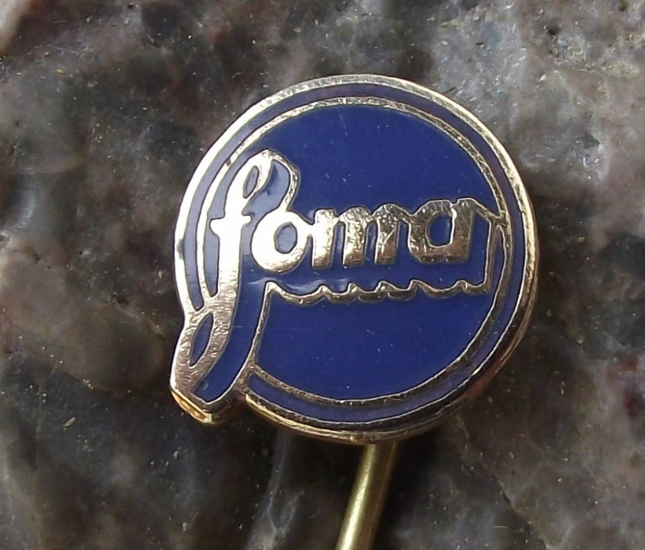 Antique FOMA Fotochema Czech Camera Film Photography Firm Pin Badge Blue - Badgecrazy