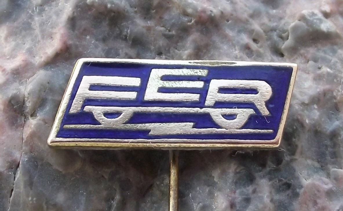Vintage VEB Kombinat Fahrzeugelektrik Ruhla FER Car Motor Parts Pin Badge - Badgecrazy