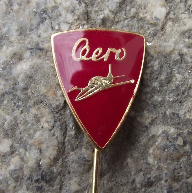 1970s Aero Albatros L 39 ZA Jet Trainer Czech Combat Aircraft Photo & Pin Badge - Badgecrazy