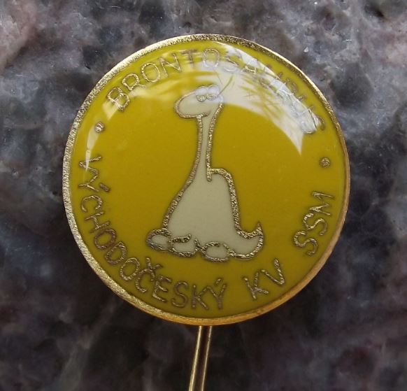 Brontosaurus Dinosaur Youth Organisation SSM of Czechoslovakia Members Pin Badge - Badgecrazy