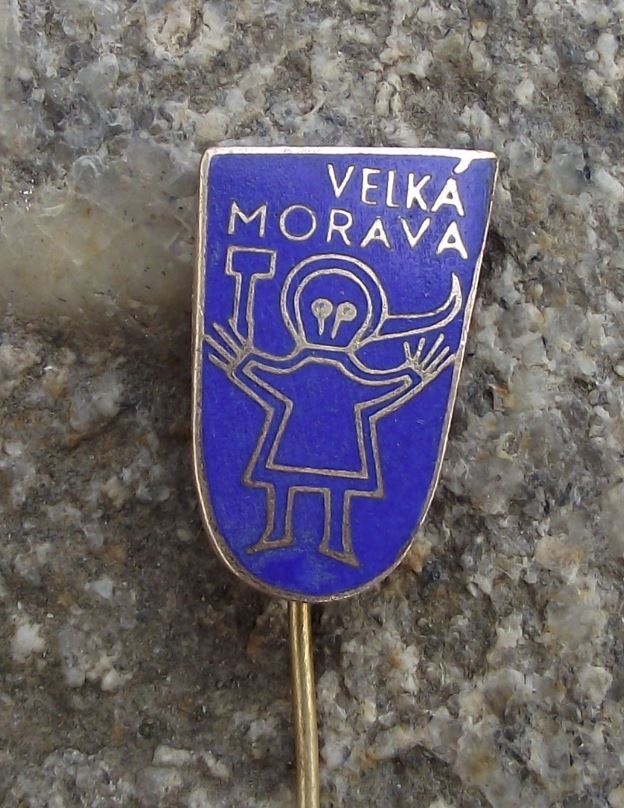 Antique Velka Morava Great Moravia Civilisation Archaeology Souvenier Pin Badge - Badgecrazy