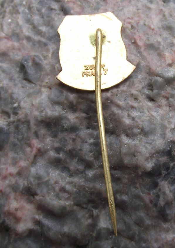 Vintage Kovo Praha Prague Czech Football Club Soccer Shield Pin Badge - Badgecrazy