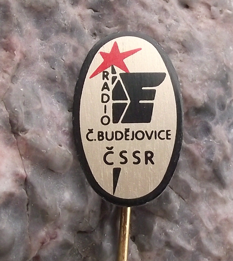 Vintage Radio Ceske Budejovice Transmitter Broadcasting Tower Mast Pin Badge - Badgecrazy