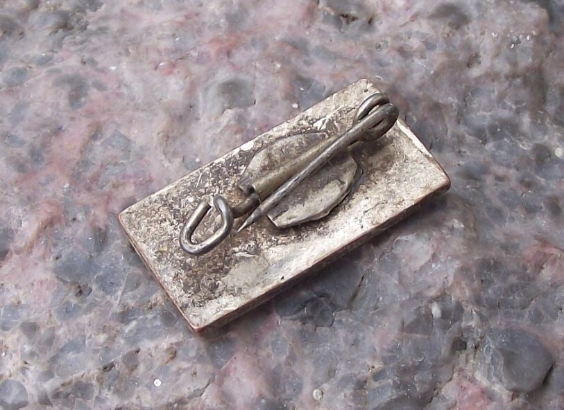 Vintage VEB Maschinenfabrik NEMA ILKA East Germany Fans DDR GDR Firm Pin Badge - Badgecrazy