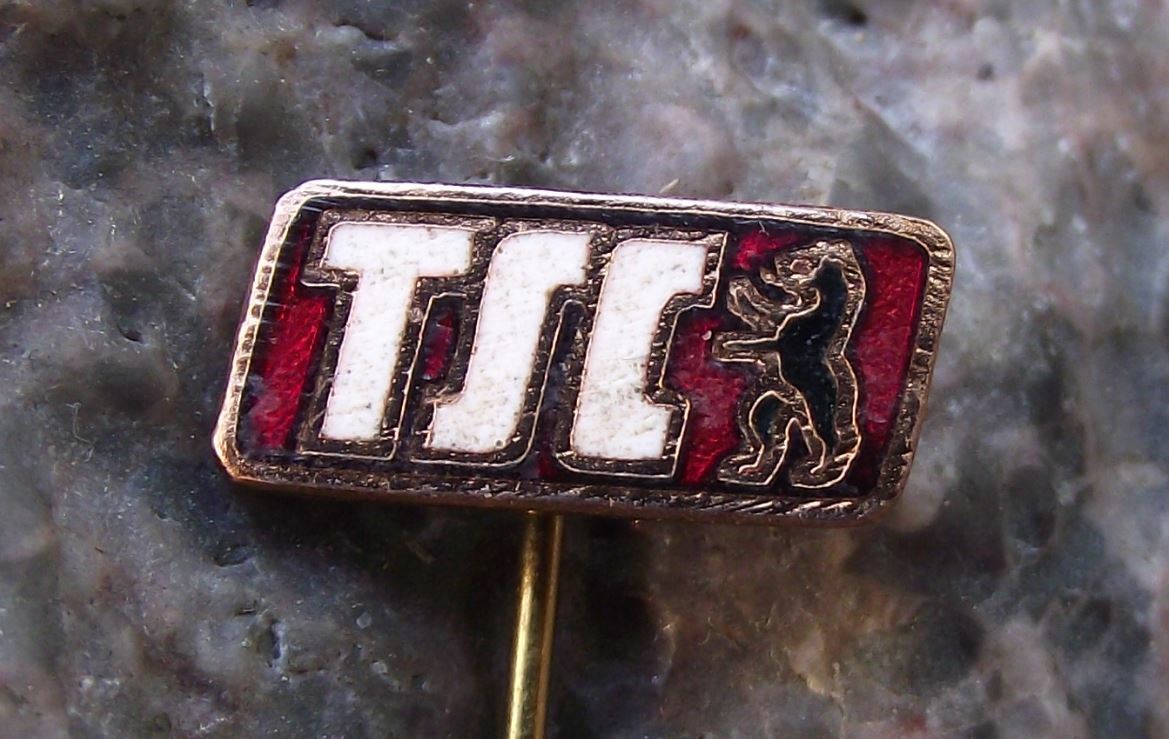 Antique Turn Sport Club TSC Berlin East Germany German Football Club Pin Badge - Badgecrazy