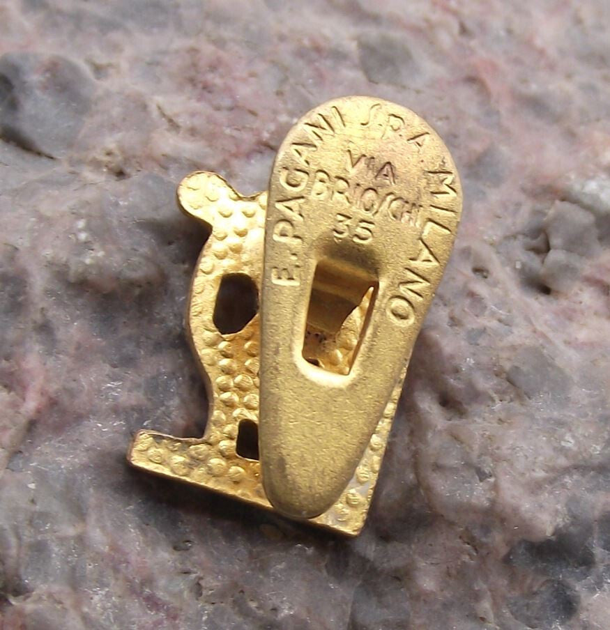 Vintage UISP Unione Italiana Sport Italy Sport Athletics Discobolus Buttonhole - Badgecrazy