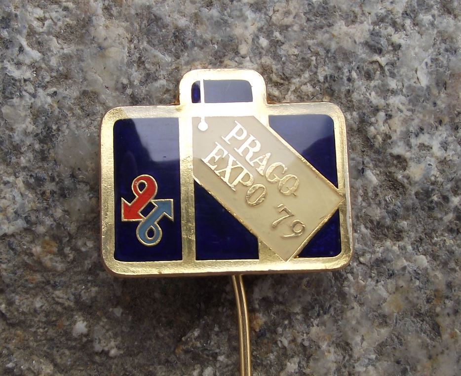 1979 Prago Expo 79 Trade Exhibition Fair Czech Suitcase Briefcase Pin Badge - Badgecrazy