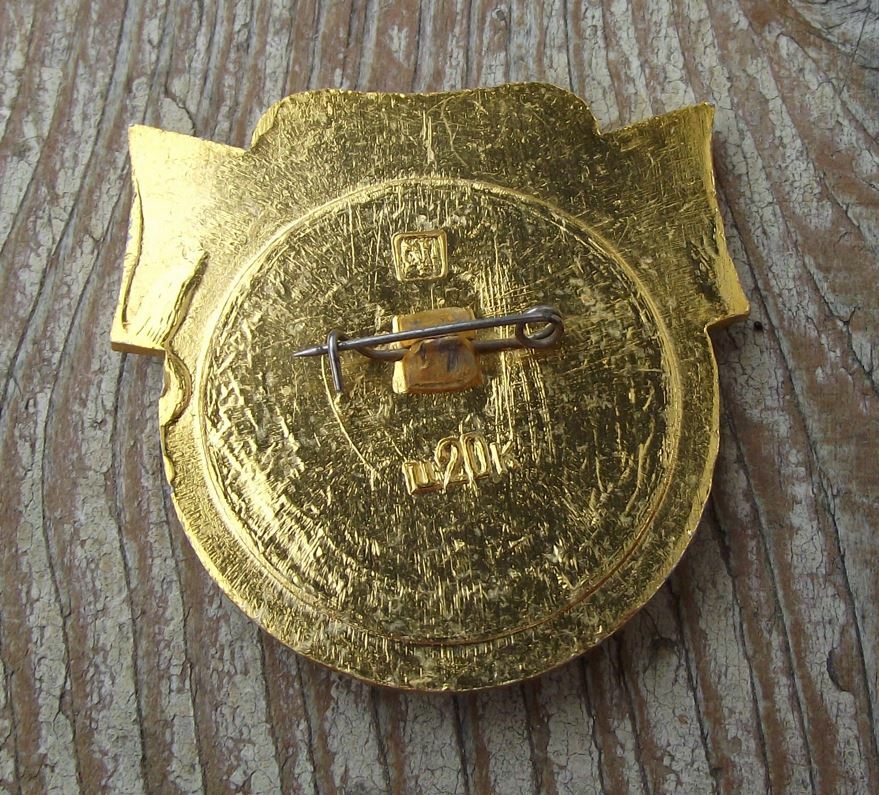 1975 Soviet Union 30th Anniversary WW2 Katyusha Rocket Launcher Pin Badge - Badgecrazy