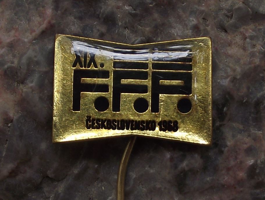 1968 FFP Czech Filmovy Exhibition 19th Communist Workers Film Festival Pin Badge - Badgecrazy