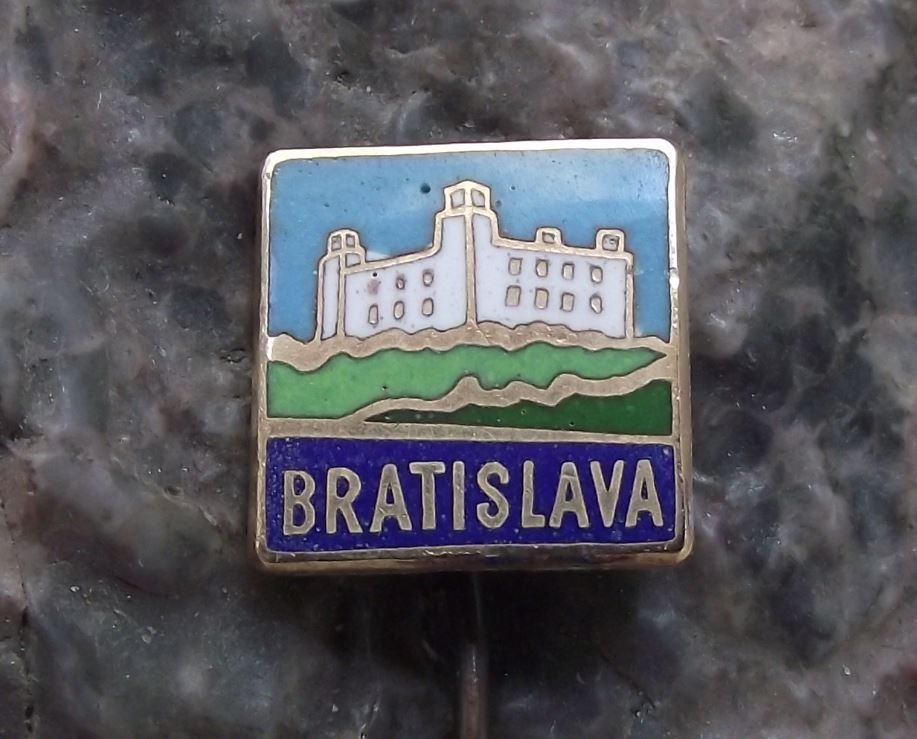 Vintage Bratislava Castle Slovakia Capital City Travel Souvenier Pin Badge - Badgecrazy